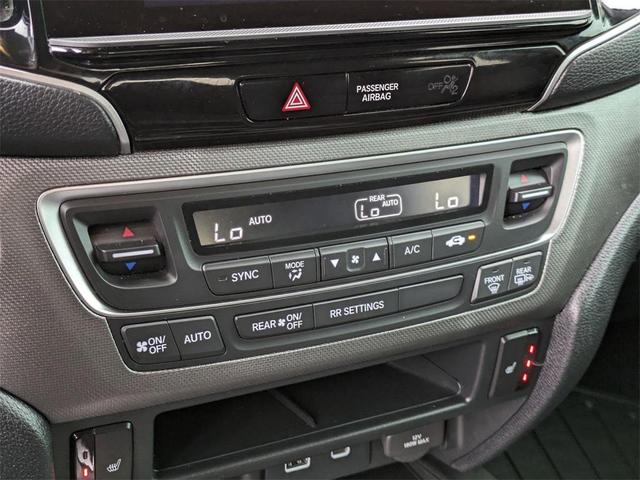 Photo of 2024 Black Honda Ridgeline