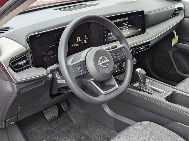 Photo of 2025 Scarlet Ember T Nissan Kicks