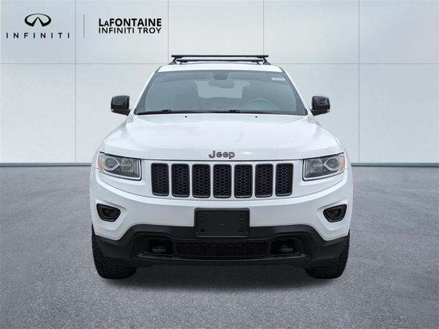 Photo of 2014 Bright White Clearcoat Jeep Grand Cherokee