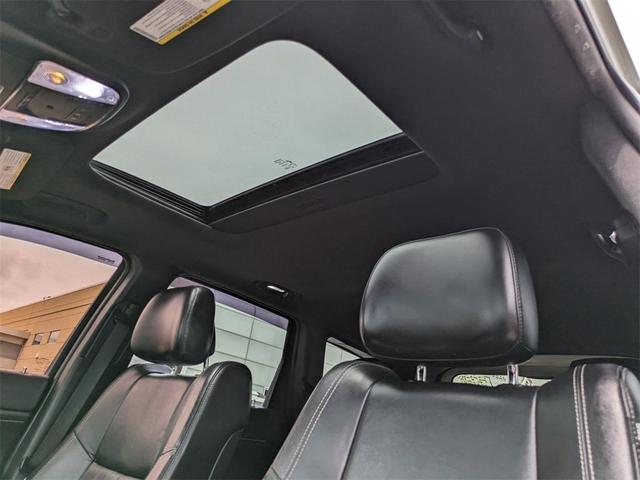 Photo of 2014 Bright White Clearcoat Jeep Grand Cherokee