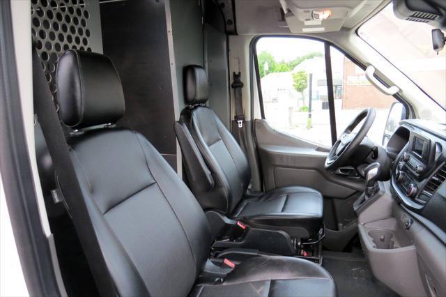 Photo of 2020 Oxford White Ford Transit-250