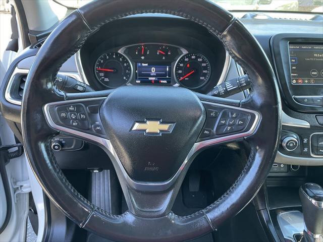 Photo of 2019 White Chevrolet Equinox