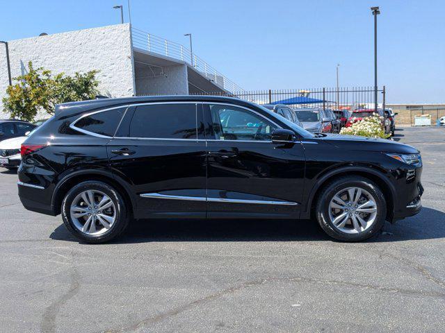 Photo of 2023 Majestic Black Pearl Acura MDX