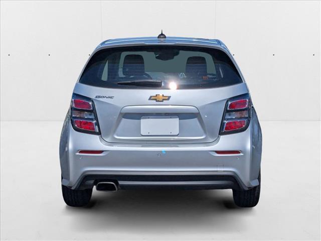 Photo of 2020 Silver Ice Metallic Chevrolet Sonic