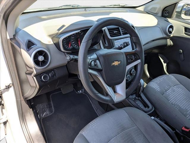 Photo of 2020 Silver Ice Metallic Chevrolet Sonic