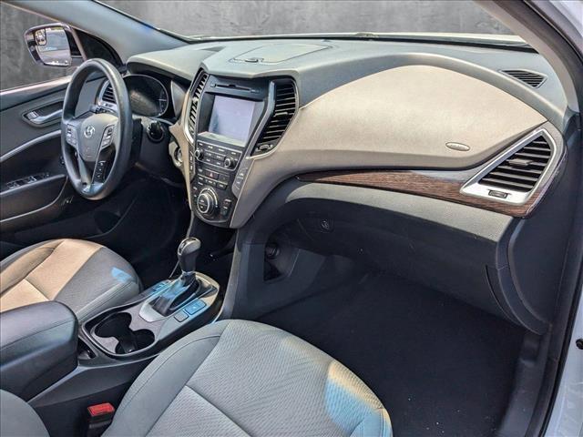 Photo of 2018 Pearl White Hyundai Santa Fe Sport