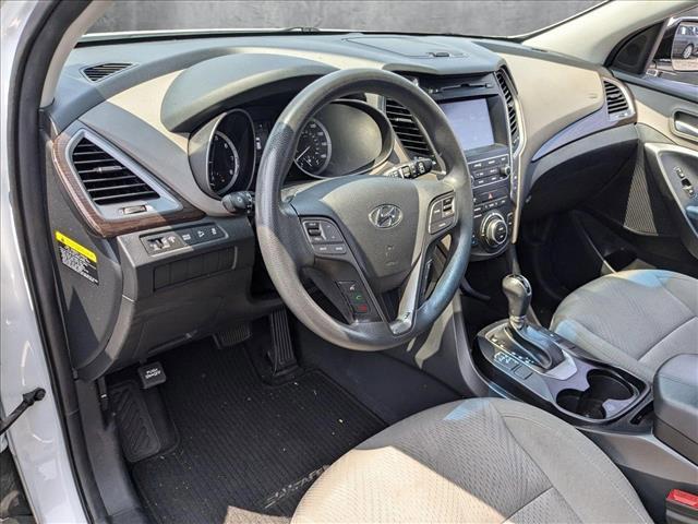 Photo of 2018 Pearl White Hyundai Santa Fe Sport