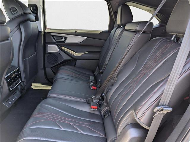 Photo of 2026 Platinum White Pearl Acura MDX
