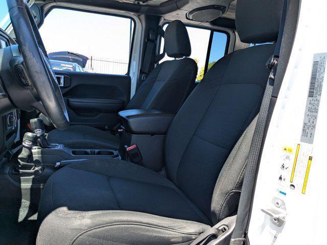 Photo of 2019 Bright White Clearcoat Jeep Wrangler Unlimited