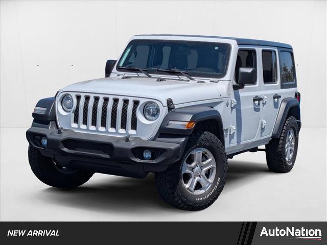 Photo of 2019 Bright White Clearcoat Jeep Wrangler Unlimited