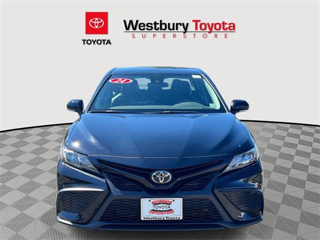 Photo of 2024 Midnight Black Metallic Toyota Camry