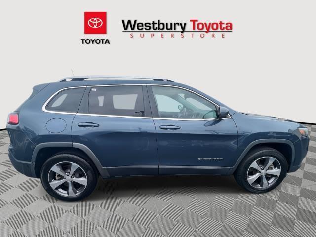 Photo of 2020 Slate Blue Pearlcoat Jeep Cherokee