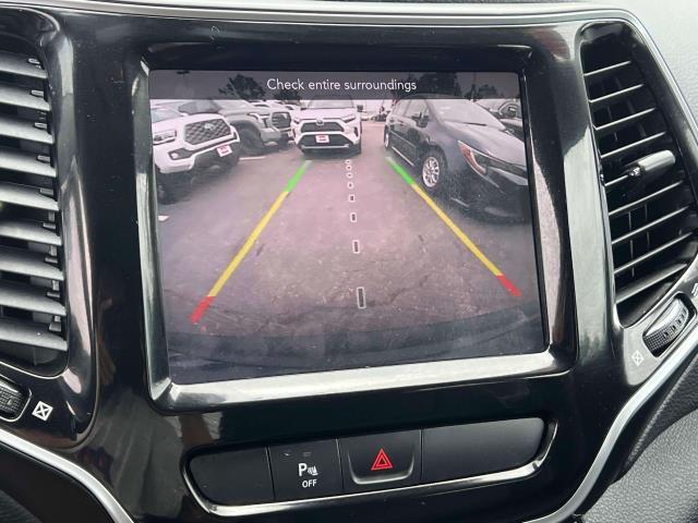 Photo of 2020 Slate Blue Pearlcoat Jeep Cherokee