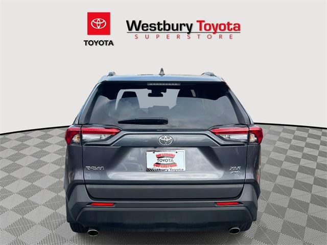Photo of 2022 Magnetic Gray Metallic Toyota RAV4