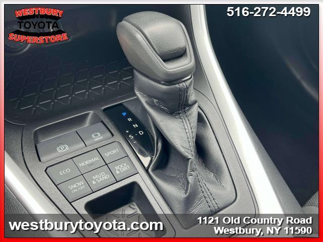 Photo of 2022 Silver Sky Metallic Toyota RAV4