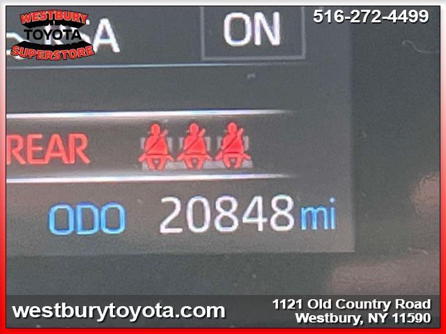 Photo of 2022 Silver Sky Metallic Toyota RAV4