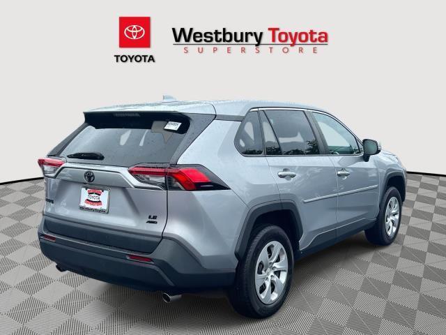 Photo of 2022 Silver Sky Metallic Toyota RAV4
