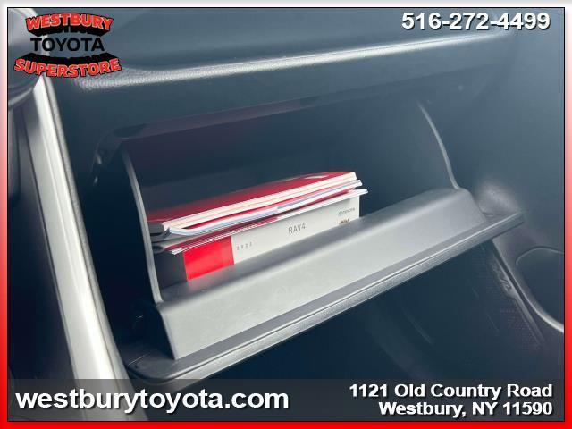Photo of 2022 Silver Sky Metallic Toyota RAV4