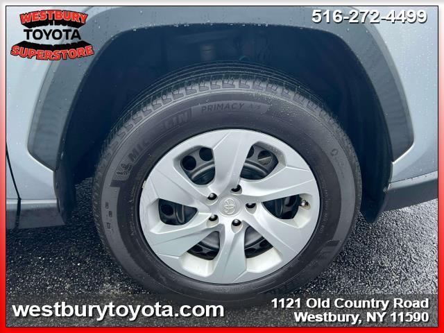 Photo of 2022 Silver Sky Metallic Toyota RAV4