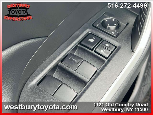 Photo of 2022 Silver Sky Metallic Toyota RAV4