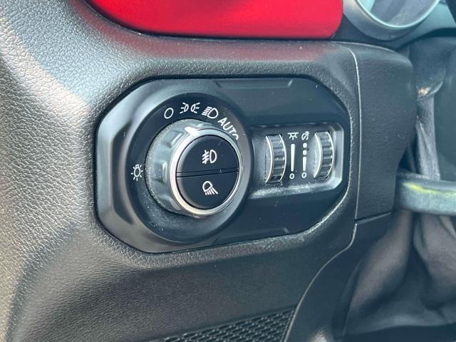 Photo of 2020 Gator Clearcoat Jeep Gladiator
