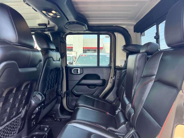 Photo of 2020 Gator Clearcoat Jeep Gladiator