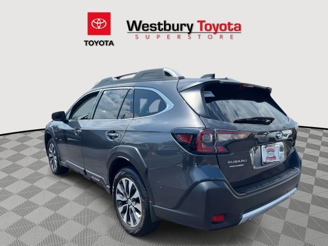 Photo of 2024 Magnetite Gray Metallic Subaru Outback