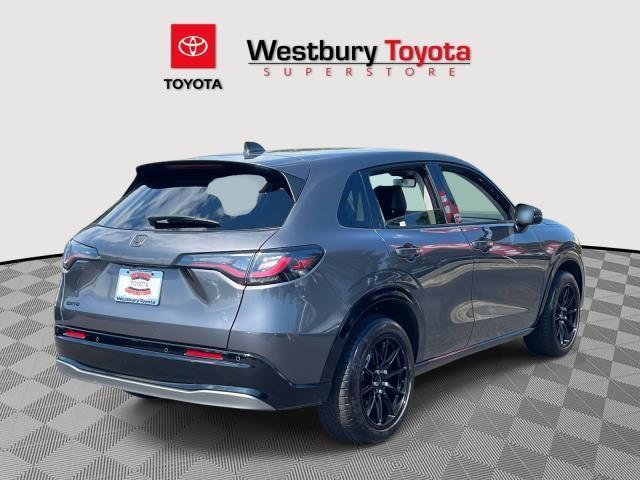 Photo of 2023 Modern Steel Metallic Honda HR-V