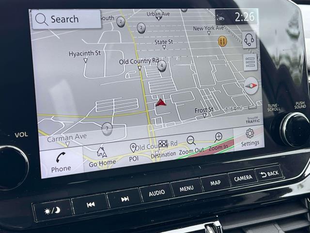 Photo of 2022 Solid Gray/Super Black Nissan Pathfinder