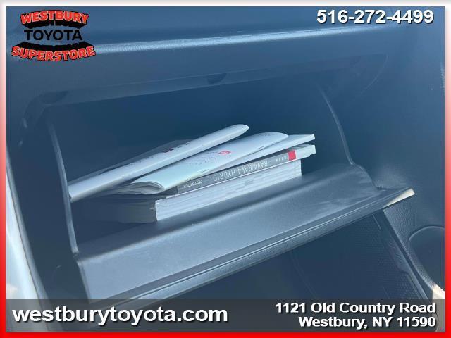 Photo of 2024 Ice Cap Toyota RAV4