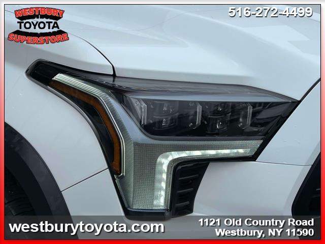 Photo of 2023 Ice Cap Toyota Sequoia