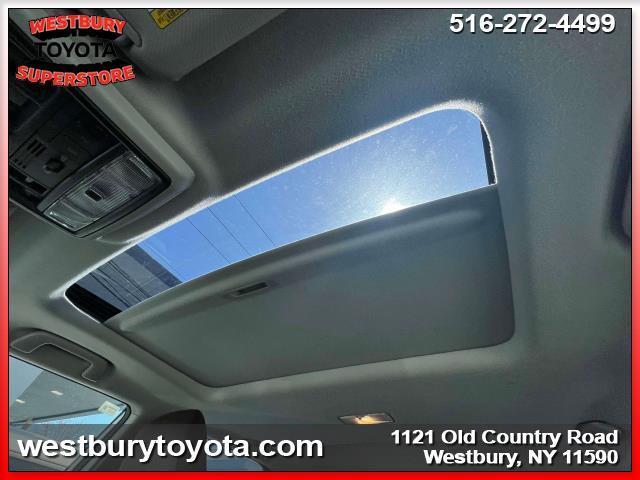 Photo of 2021 Blizzard Pearl Toyota 4Runner