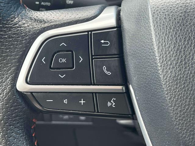 Photo of 2022 Midnight Black Metallic Toyota Sienna