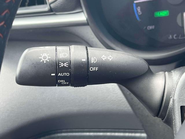 Photo of 2022 Midnight Black Metallic Toyota Sienna