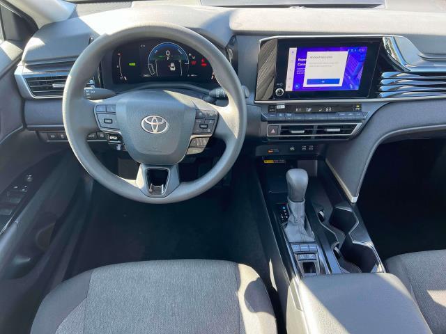 Photo of 2025 Ice Cap Toyota Camry