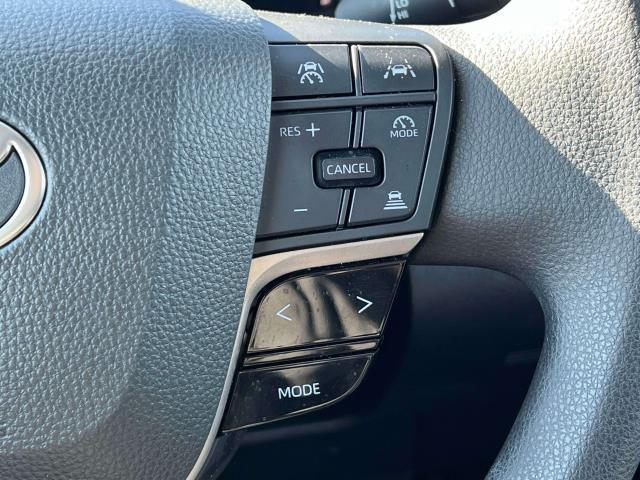 Photo of 2025 Ice Cap Toyota Camry