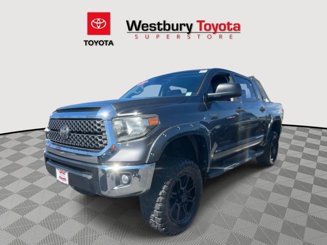 Photo of 2019 Gray Toyota Tundra