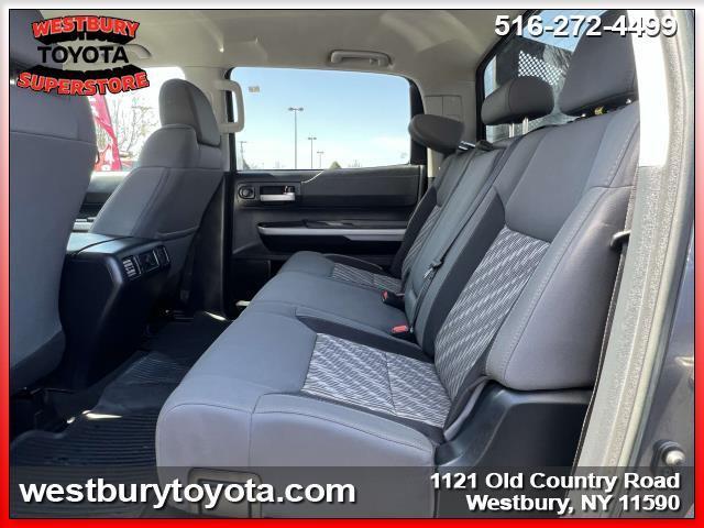 Photo of 2019 Gray Toyota Tundra