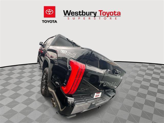 Photo of 2022 Midnight Black Metallic Toyota Tundra