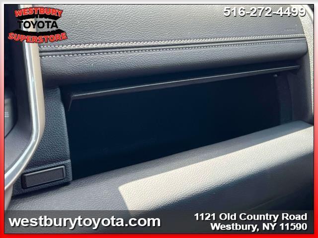 Photo of 2021 Delmonico Red Pearlcoat RAM 1500