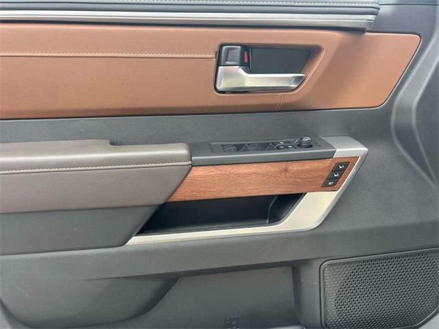 Photo of 2025 Wind Chill Pearl Toyota Sequoia