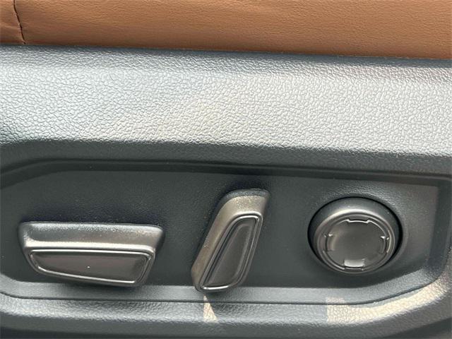 Photo of 2025 Wind Chill Pearl Toyota Sequoia