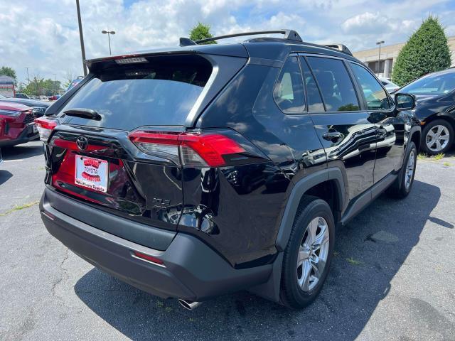 Photo of 2022 Midnight Black Metallic Toyota RAV4