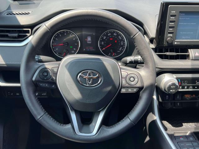 Photo of 2022 Midnight Black Metallic Toyota RAV4