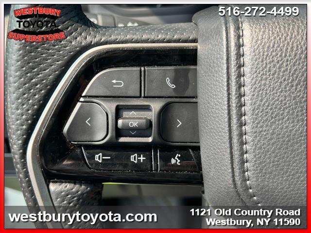 Photo of 2022 White Toyota Tundra
