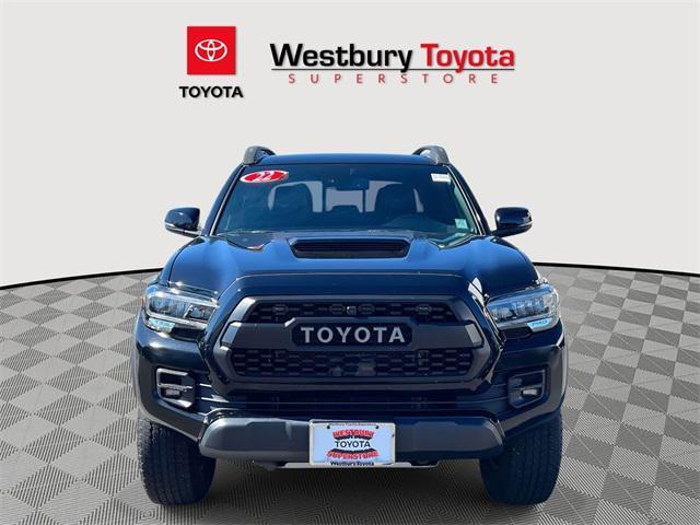 Photo of 2022 Midnight Black Metallic Toyota Tacoma