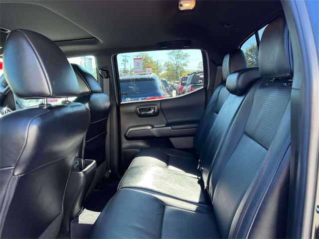 Photo of 2022 Midnight Black Metallic Toyota Tacoma