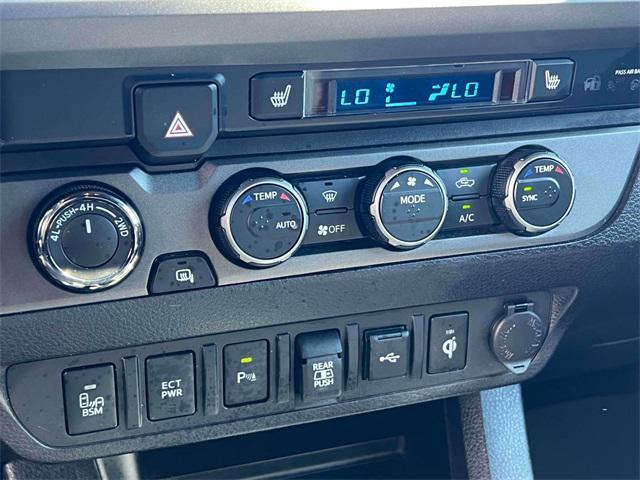 Photo of 2022 Midnight Black Metallic Toyota Tacoma