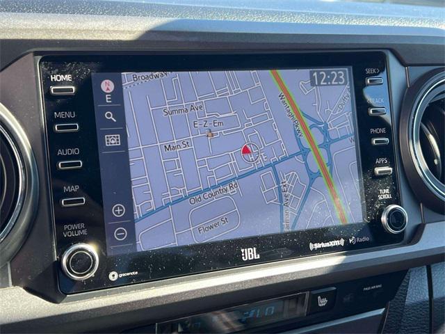 Photo of 2022 Midnight Black Metallic Toyota Tacoma