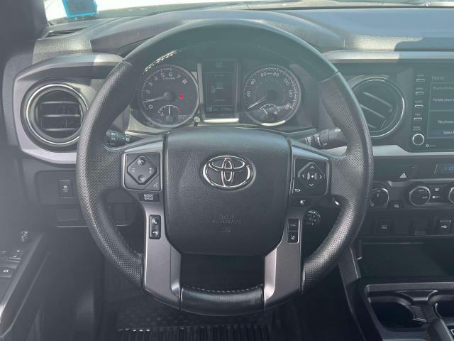 Photo of 2022 White Toyota Tacoma
